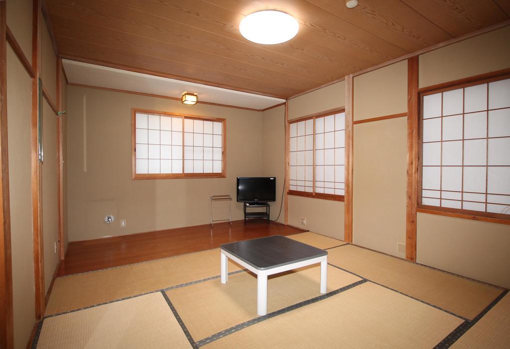 Minshuku Yoshinoya Hotel Minakami Exterior photo